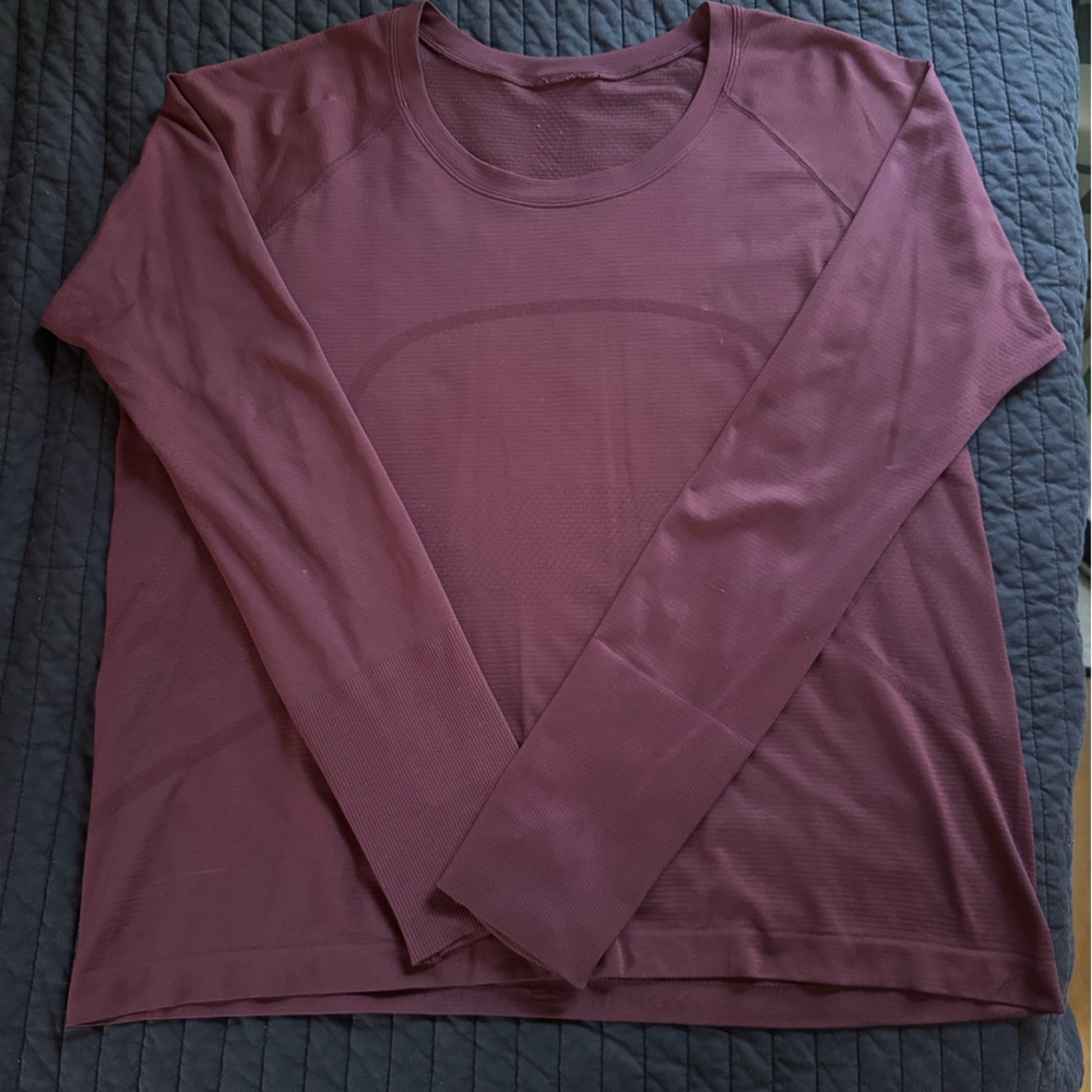 LuLuLemon Swift Tech 2.0 long sleeve, Size 16